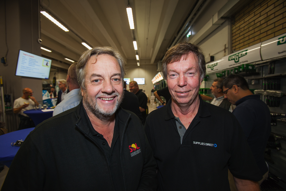 Glada miner på Invigningen av Supplies Direct City 31 aug 2018